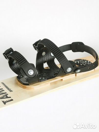 Крепление для лыж полужесткое