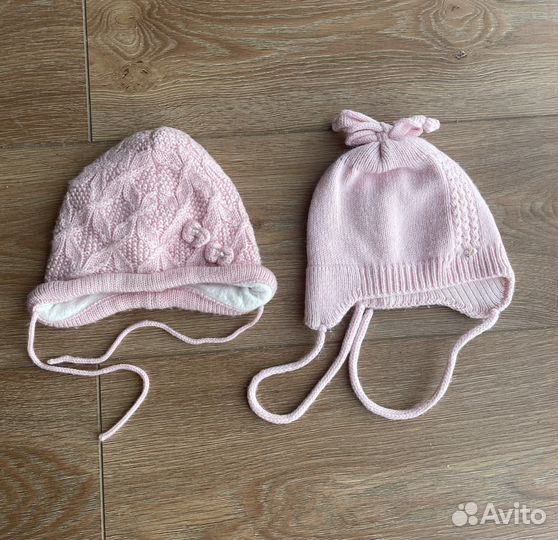 Шапки и варежки для двойни