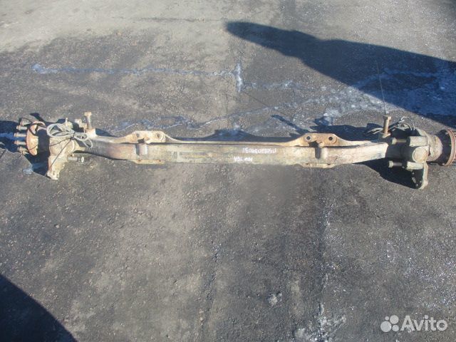 Балка передняя (диск.тормоз) в сборе с цапфами и б