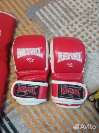 Перчатки для смешанных единоборств