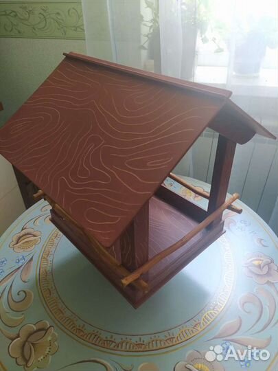 Кормушка для птиц