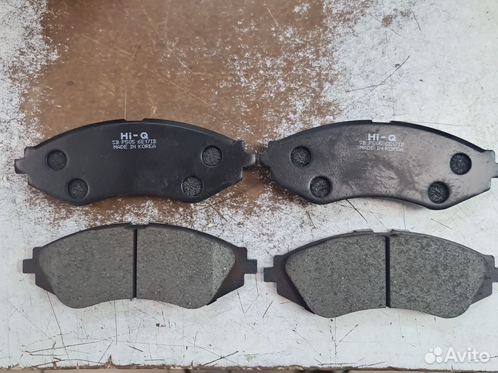 Колодки тормозные дисковые передние Sangsin SP1077