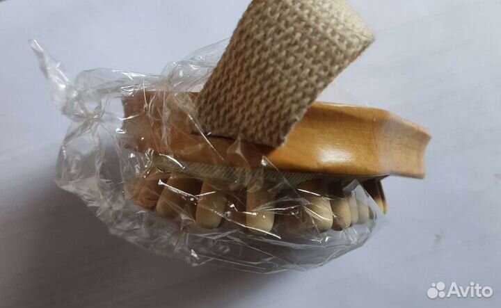 Антицеллюлитный массажер для тела щетка новый