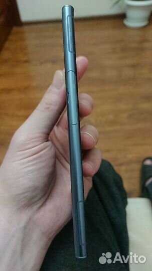 Sony Xperia XZ1, 4/64 ГБ