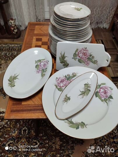 Столовый сервиз новый