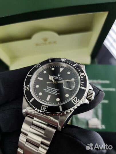 Швейцарские часы Rolex Submariner 16610