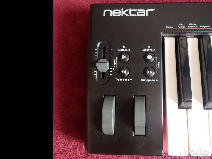 Midi клавиатура Nektar SE49 новая