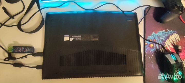 Ноутбук Lenovo legion y520