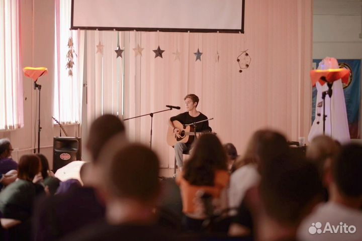 Преподаватель по гитаре/укулеле