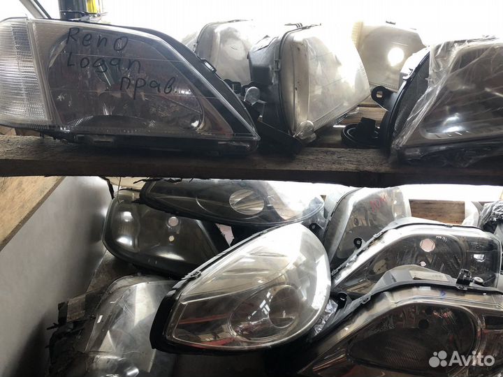 Фара Рено Логан Logan Sandero Сандеро