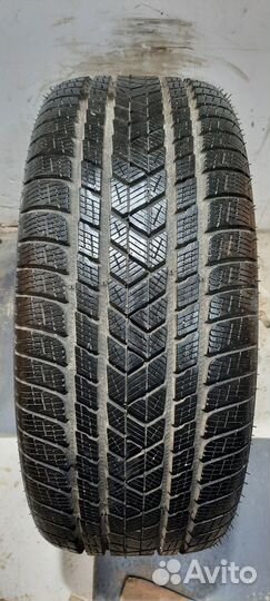 Pirelli Scorpion Winter 275/40 R22 108V