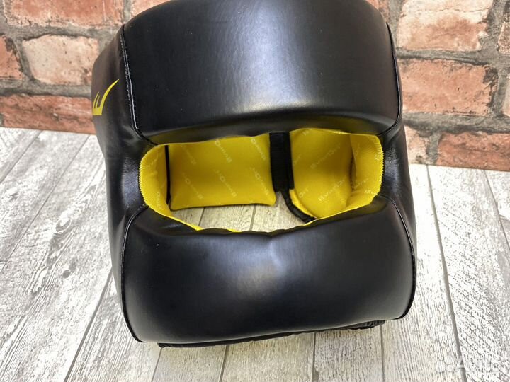 Шлем с защитой носа Everlast Elite PU черн