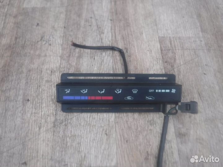 Блок управления печкой Suzuki Swift 2 2002