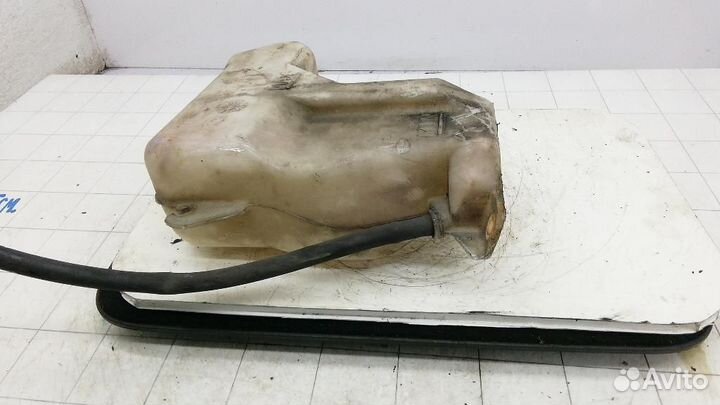 Бачок расширительный Nissan Primera