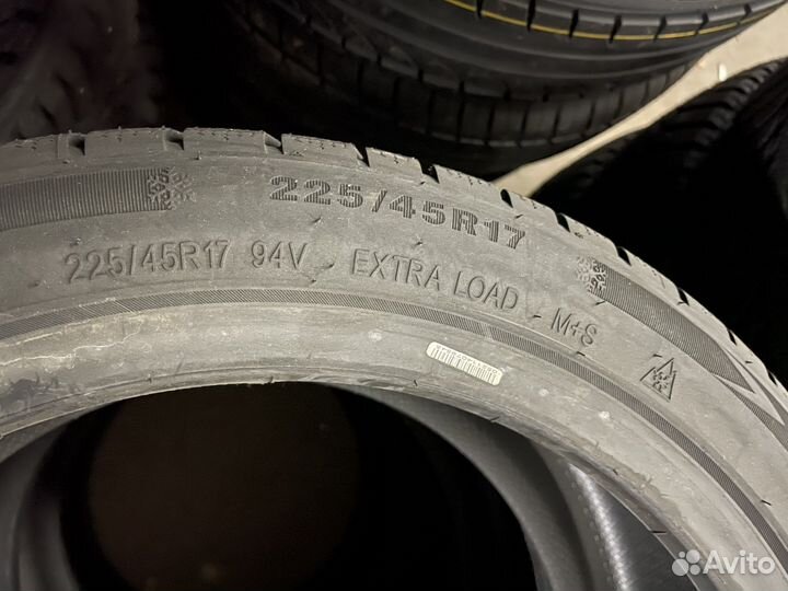 Triangle WinterX TW401 225/45 R17 94V