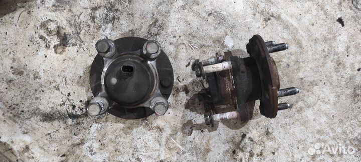 Ступица передняя lexus is250 (05-2013)