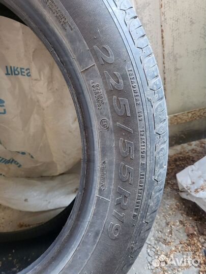 Goodyear EfficientGrip Performance 225/55 R19 99V