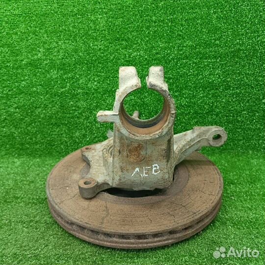 Кулак передний левый Citroen C5 рест. 2005 364664