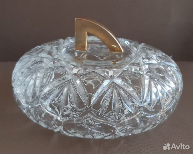 Ваза хрустальная