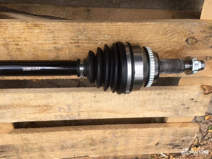 Привод правый в сборе Toyota Camry 3.5 / 2006-2017