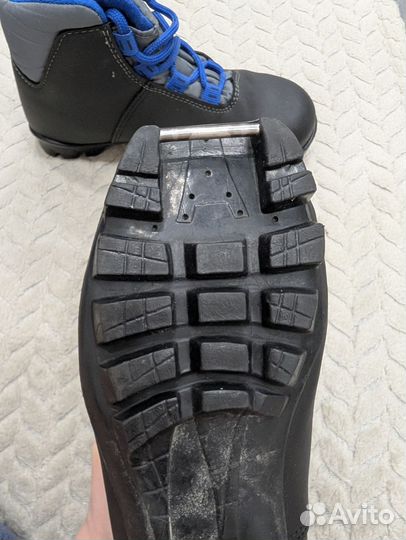 Лыжные ботинки 34 размер NNN