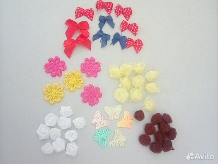 Наборы цветочков, бусин для детского творчества