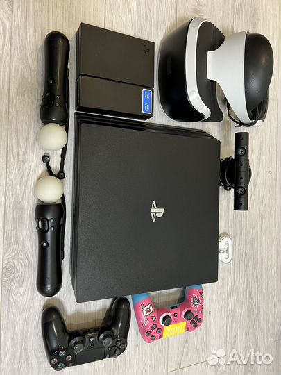 Sony playstation 4 pro 1 tb + PS VR