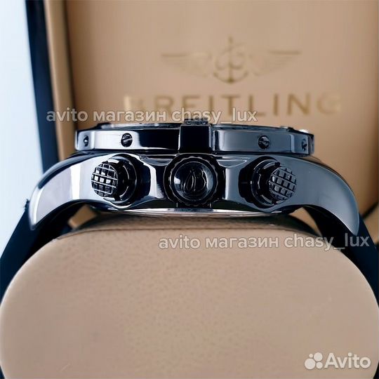 Часы Breitling Avenger