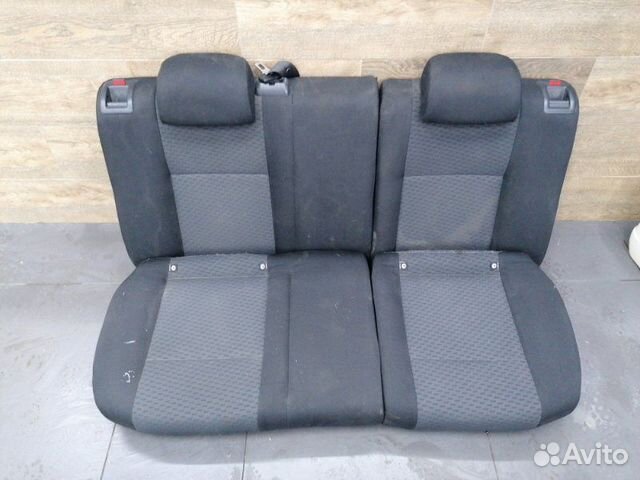 Сиденья задняя Skoda Fabia 5J2 1.4 cggb 2011