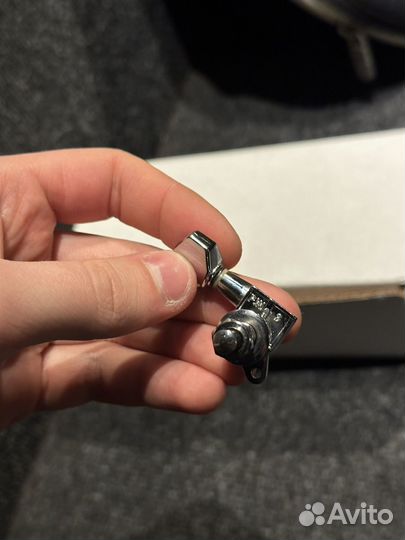 Колки 6 в линию с япоского fender telecaster