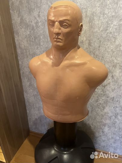 Боксерский маникем для отработки ударов German