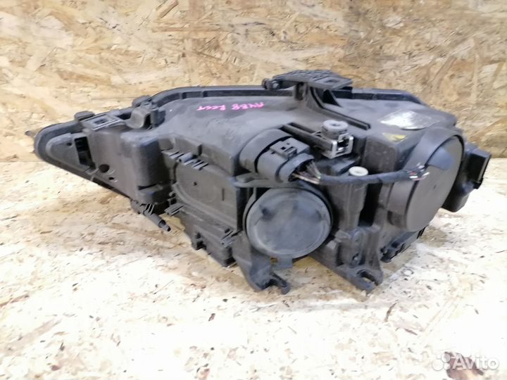 Фара правая Audi A4 B8 ксенон рестайлинг