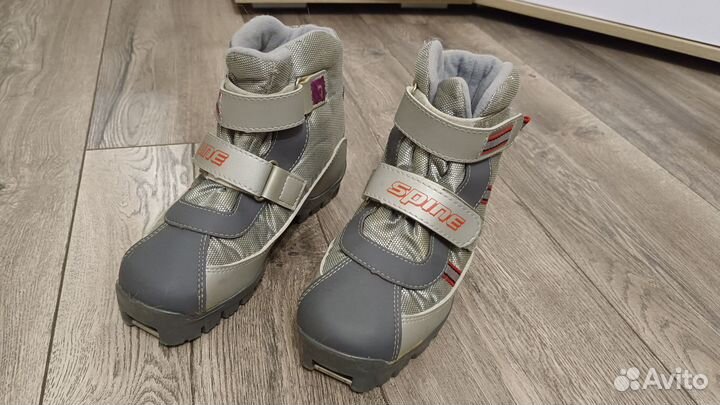 Лыжные ботинки 33-34