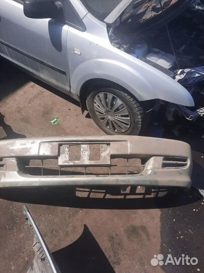 Бампер передний для Toyota Ipsum SXM 10