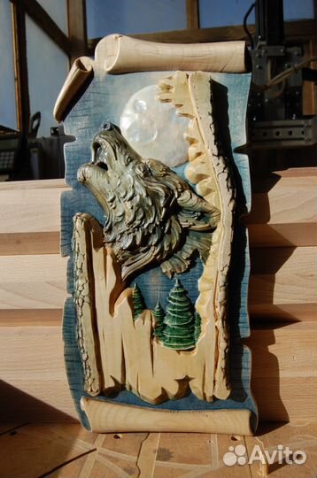 Резное панно