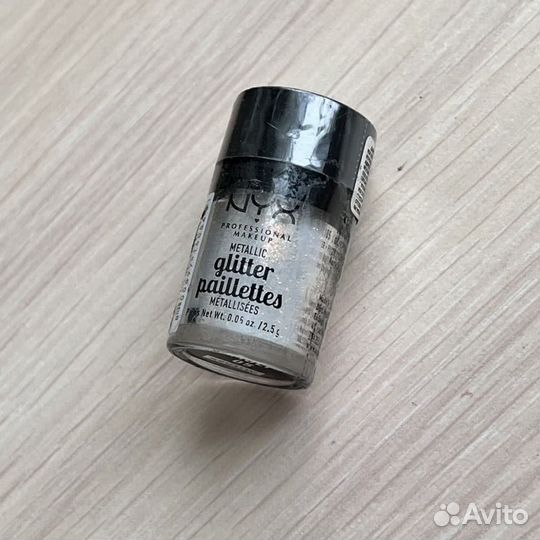 Косметика люкс и проф (румяна, тени, лаки и др.)