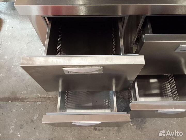 Холодильный стол hicold с выжимными ящиками