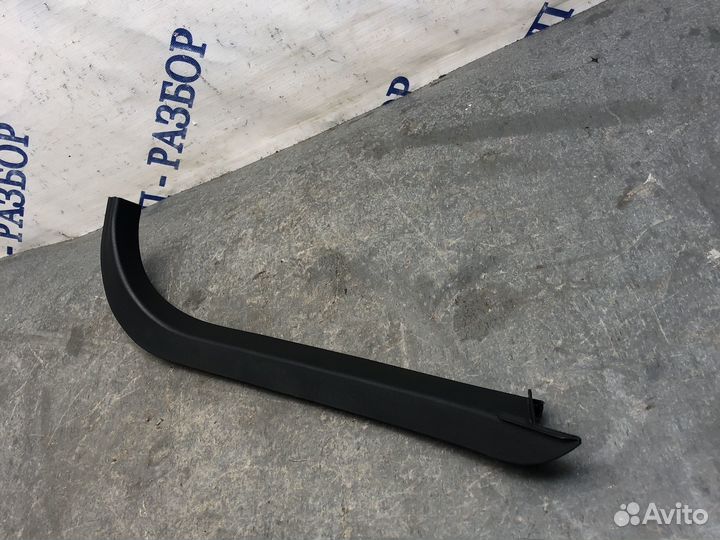 Накл зад прав двери Focus 3