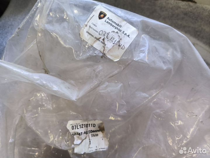 Lamborghini Gallardo 2004 Водяной насос двигателя