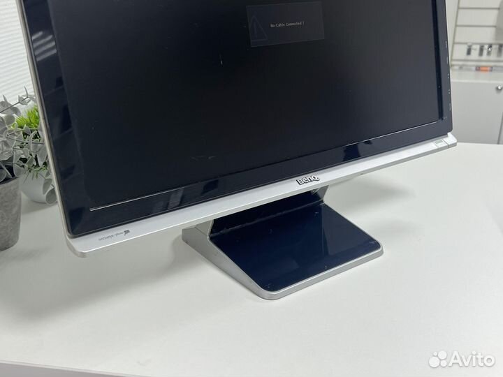 Benq 22”, ET-0019-NA