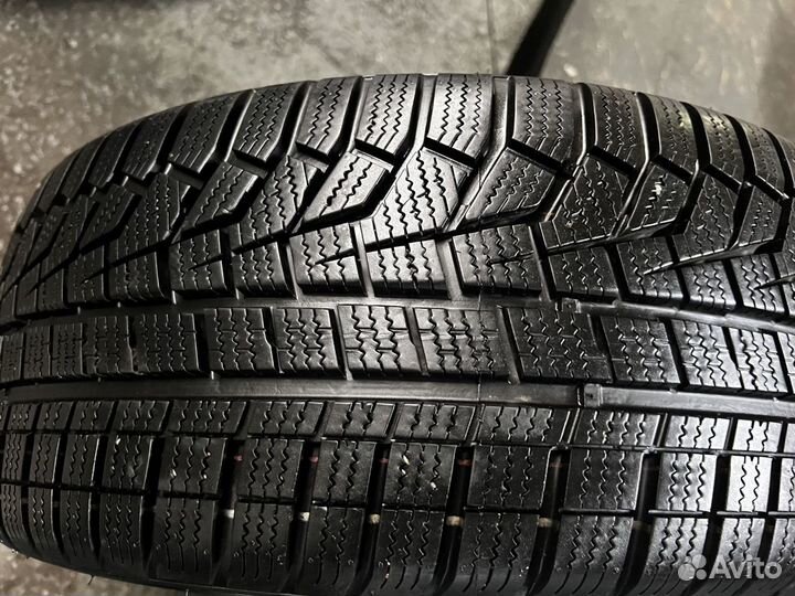 Hankook Ventus V12 Evo K110 215/45 R17