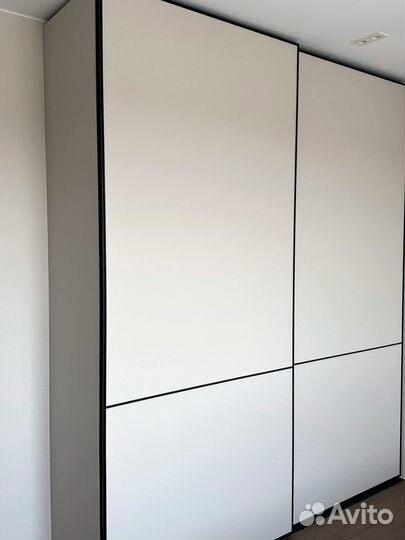 Перегородка с тонким профилем купе