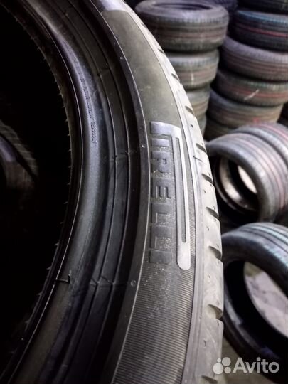 Pirelli P Zero 255/35 R19