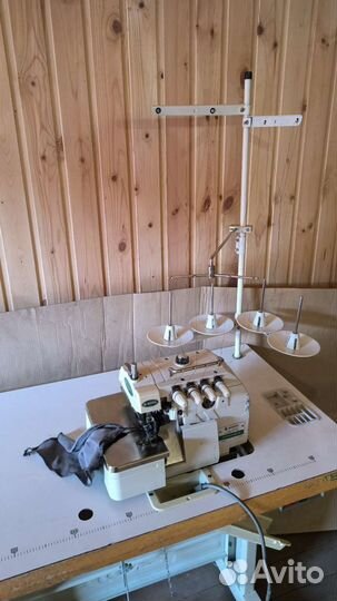 Оверлок промышленный Zoje 514M2-24