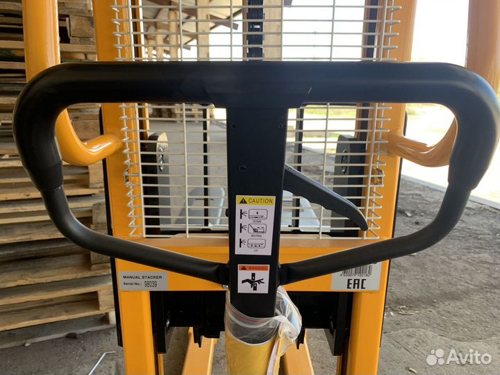 Штабелер гидравлический ручной