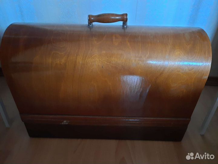 Швейная машина Подольск ручная