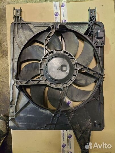 Nissan qashqai Винтилятор радиатора (охлаждение)