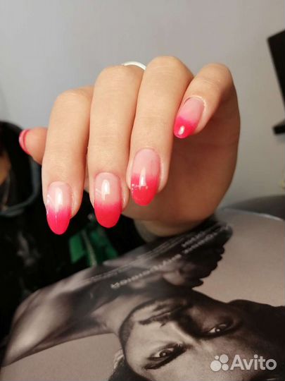 Маникюр педикюр