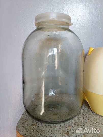 Банки резьбовые стеклянные
