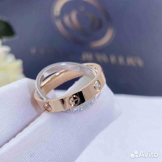 Кольцо Cartier Love, бриллиантовое паве 0,16ct
